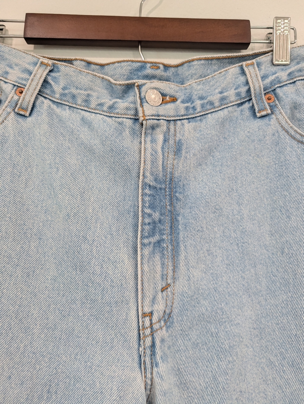 Levis 550 Stone Wash Relaxed Jeans Size 16 R Long - Picture 3 of 8
